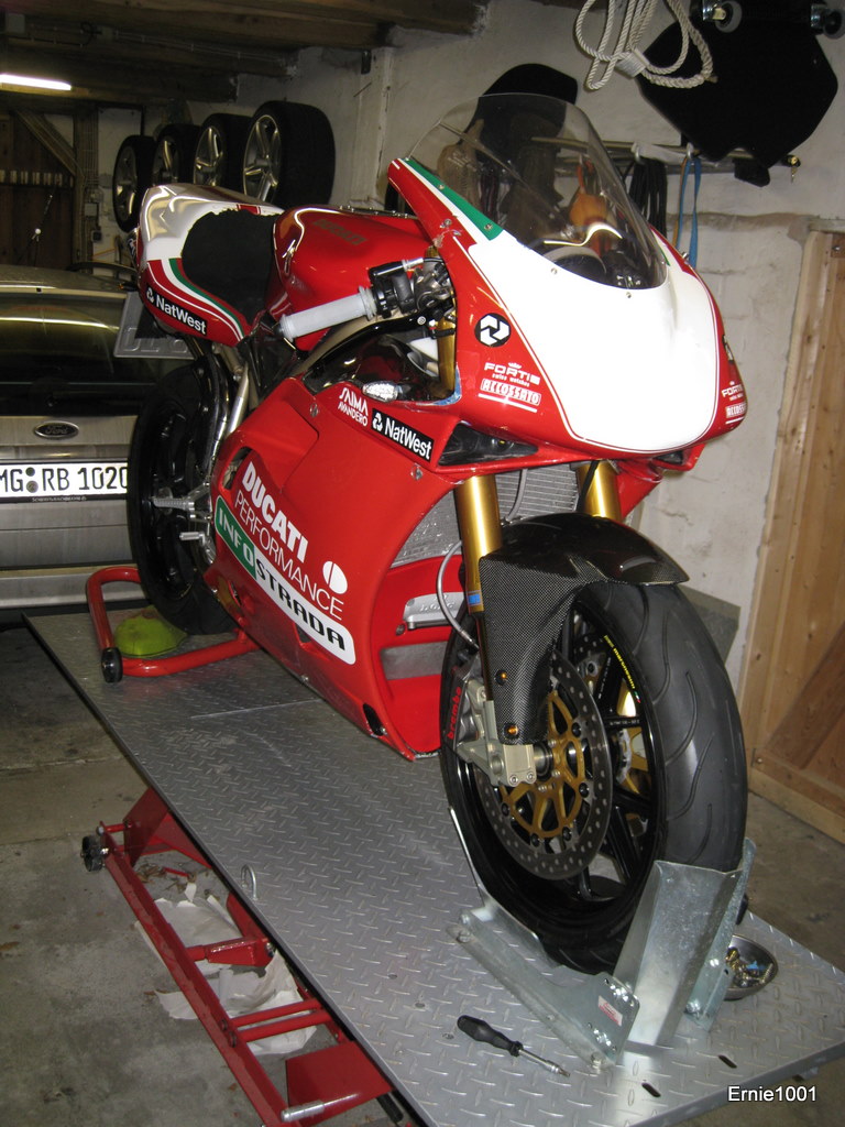 [Bild: c553mv9b.jpg]